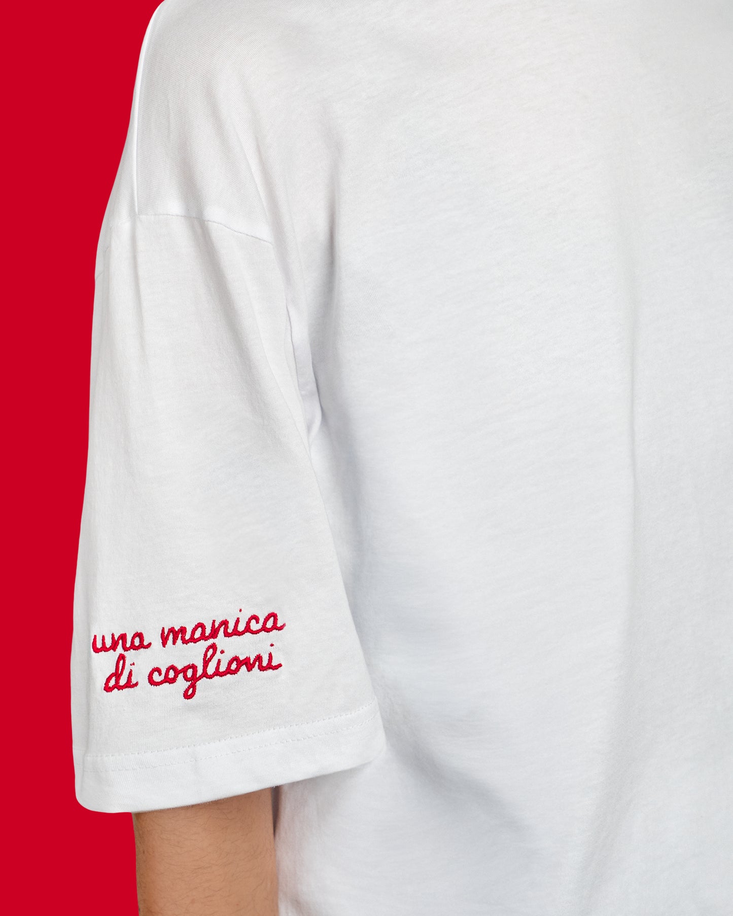 T-shirt una manica di coglioni