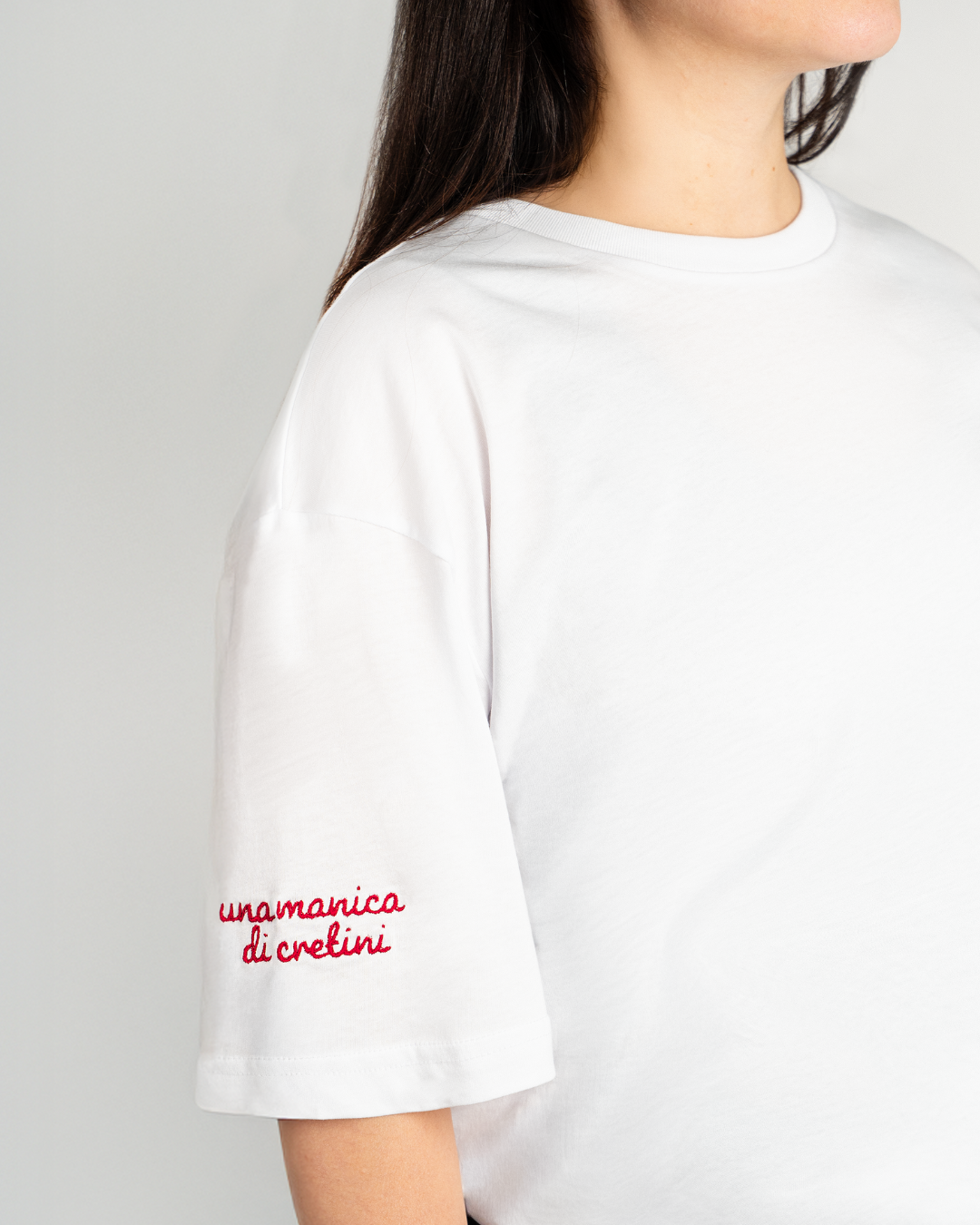 T-shirt una manica di cretini